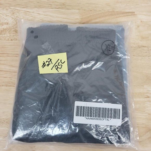 Reggiseno Rhonda Shear "Betty" In Pizzo Con Pin-up Molti